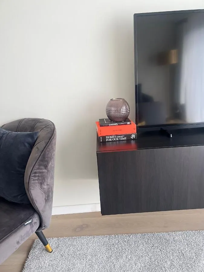 Luxury Apartment In Berchem-Antwer Antwerp